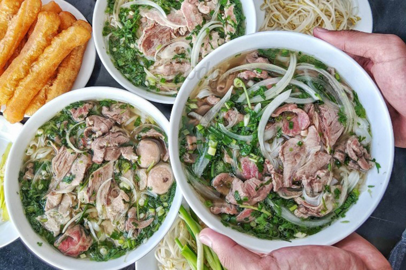 Phở 2 Lâm ngon không chỗ chê