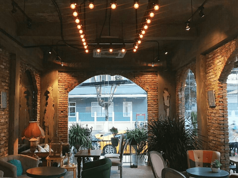 Nhà hàng Pháp Pavilion Garden Coffee & Restaurant