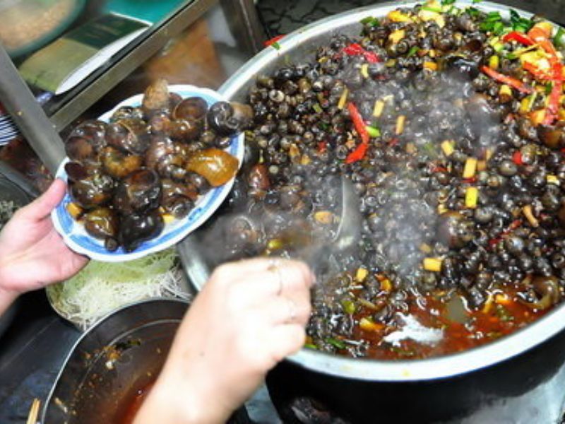 Đặc sản Ốc hút Đà Nẵng - Món ăn vặt hấp dẫn