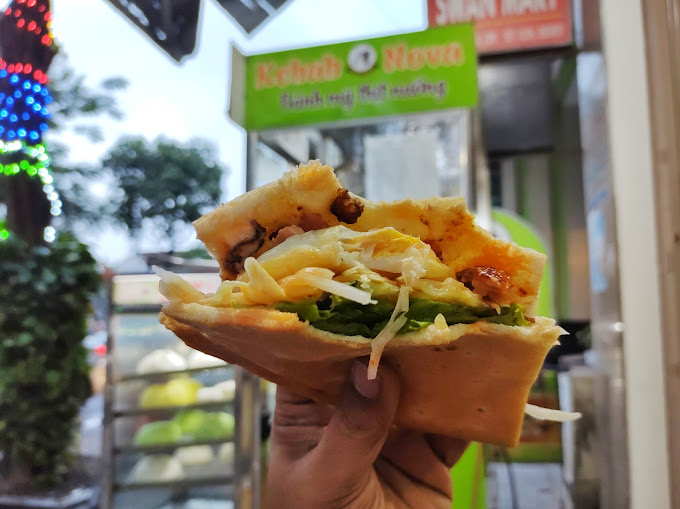 Bánh mì tam giác Đà Nẵng tại Kebab Nova