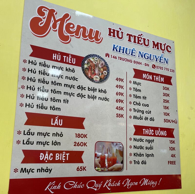 Menu món tại quán Khuê Nguyễn